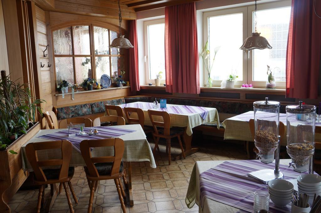 Gasthof Goldene Krone Selbitz Exterior foto